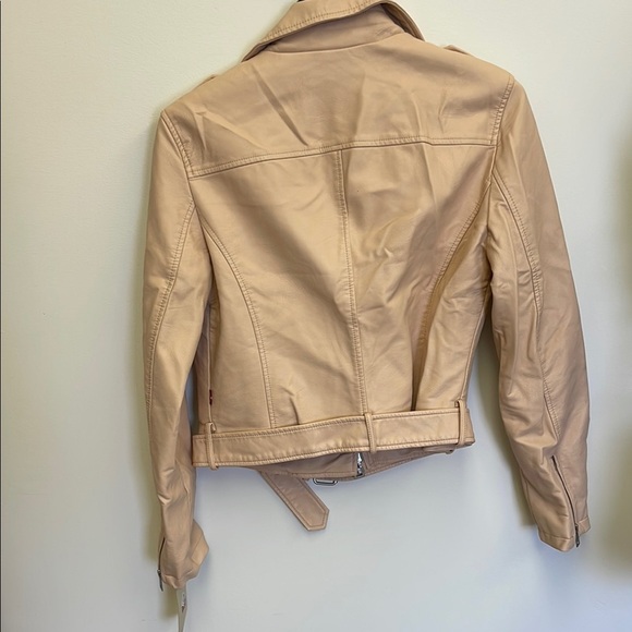 Levi's Pink FAUX Leather Moto Jacket with Asymmetrical Zipper - Picture 6 of 8